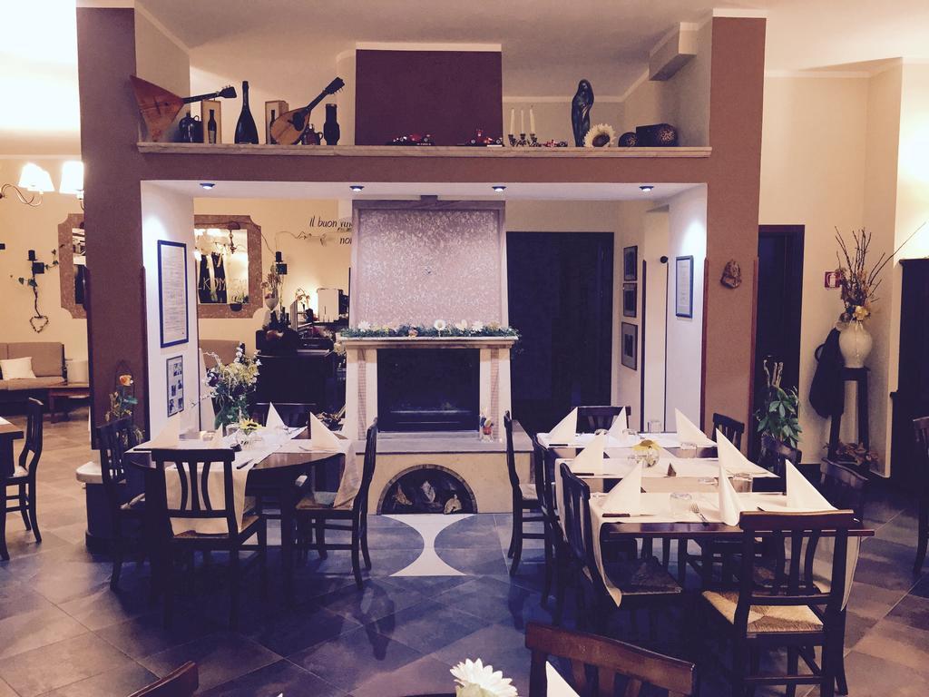 Villa Della Mimosa Alia ภายนอก รูปภาพ