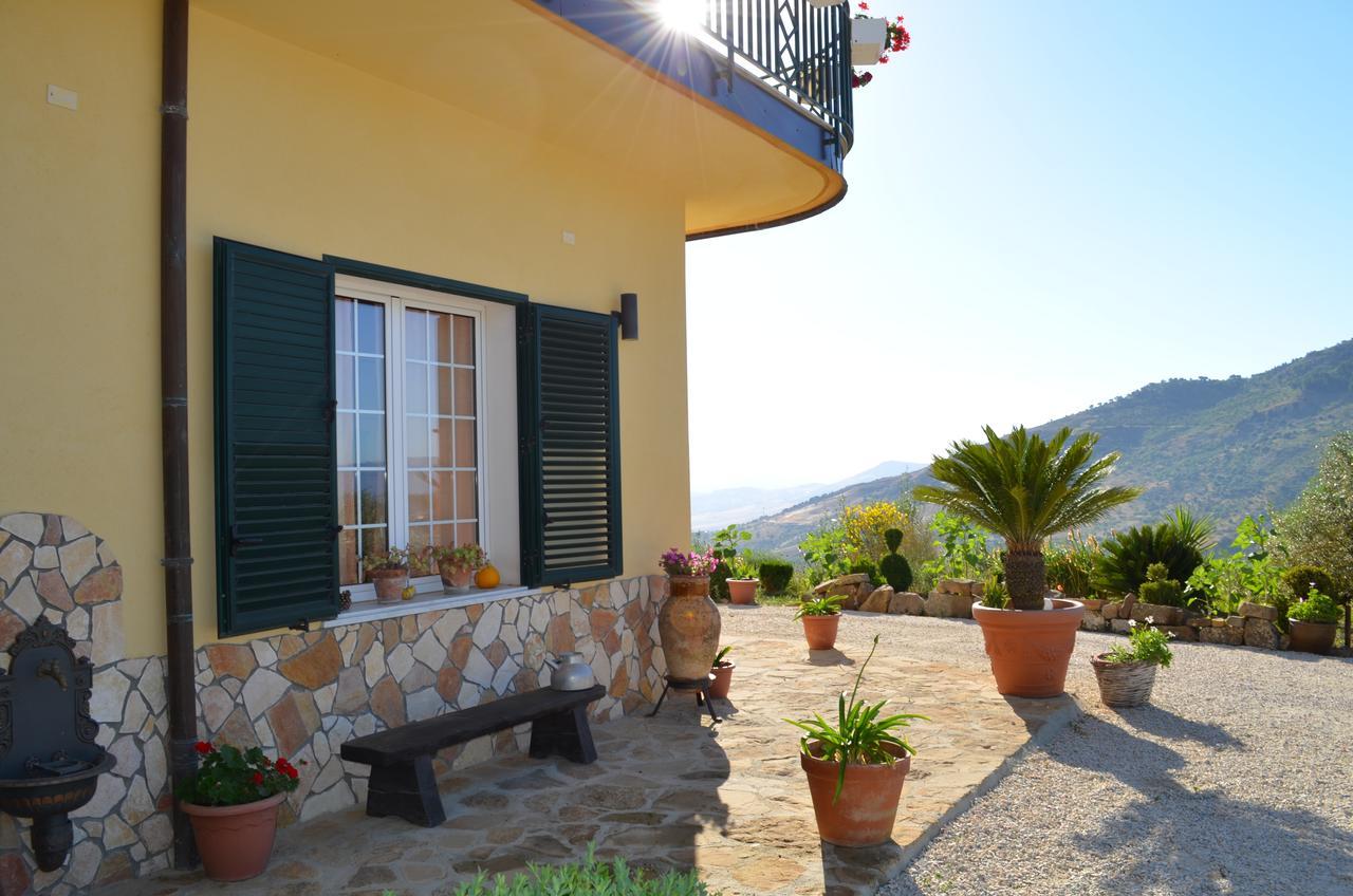 Villa Della Mimosa Alia ภายนอก รูปภาพ